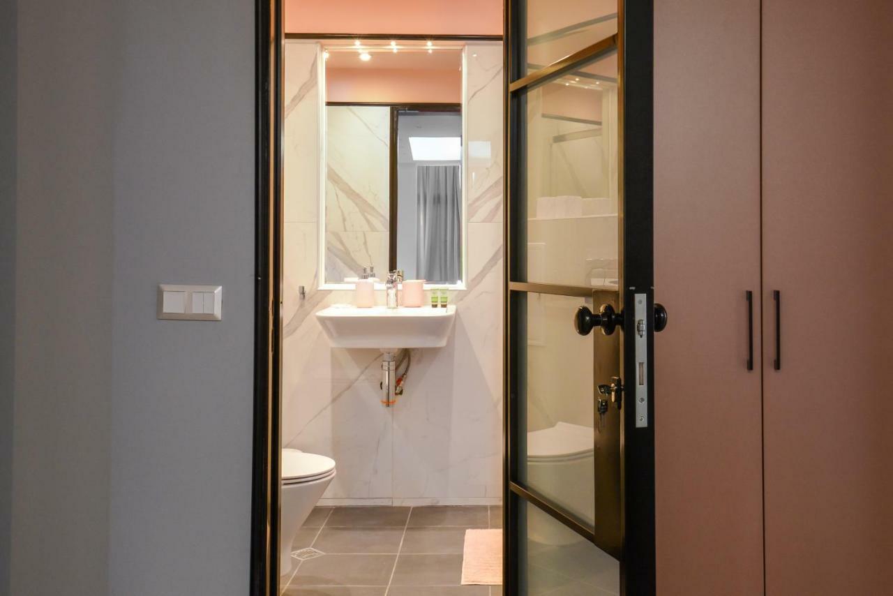 Rose One Bedroom Designer Apartment In City Centre By Flat Mаnager Sofya Dış mekan fotoğraf